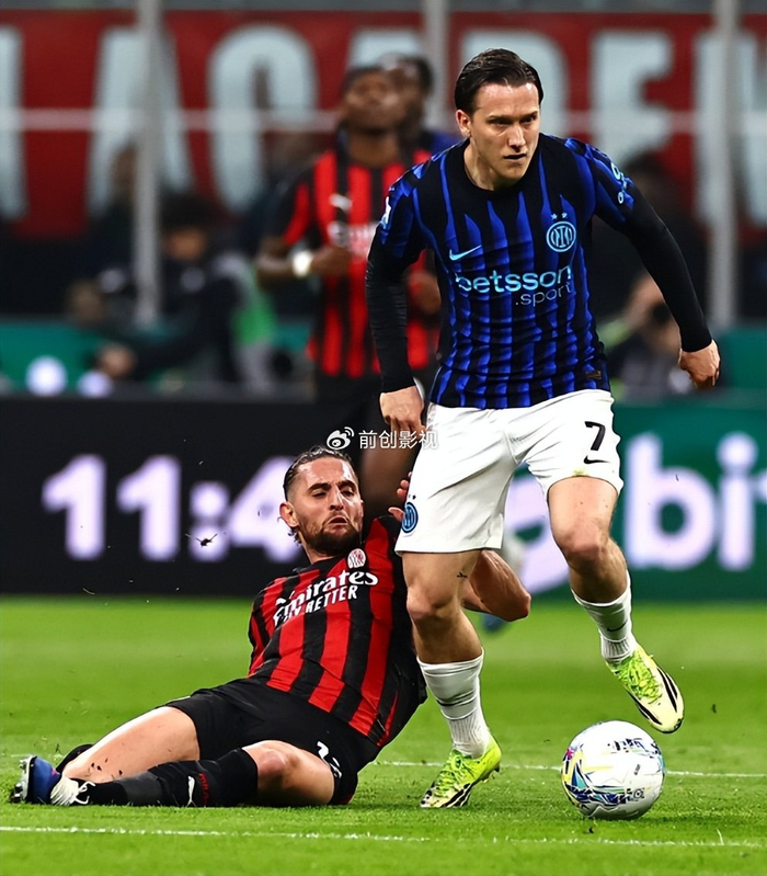 世界杯手机观看软件下载-蓝黑弃将31场2球6助攻！国米为他人作嫁衣，皮奥撞上新秀墙|国际米兰|齐沃|亚特兰大|扎莱夫斯基|意甲_新浪体育_新浪新闻