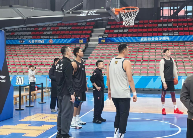 世界杯比赛在线观看地址-北京首钢VS山西男篮！许利民拒绝输球，斯佩尔曼缺席，央视直播