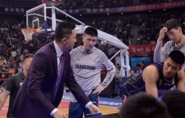 世界杯手机观看软件下载-迎来千胜的广东宏远男篮，这30年为中国职业篮球带来了什么