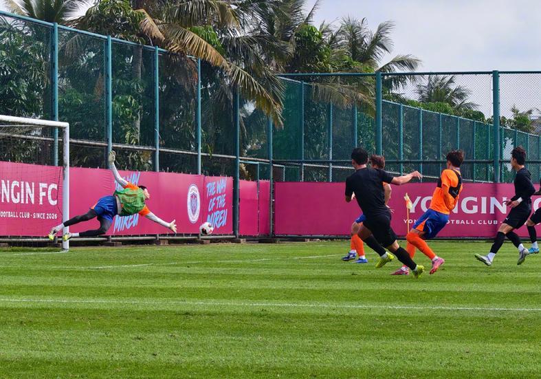 泰山1-5惨败K2新军，两将配进一队！二雷浪回来了 新外援来自欧洲