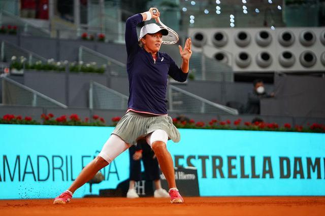 世界杯官方直播app官网下载官方正版-巴蒂豪取红土13连胜 马德里将上演“法网冠军”对话