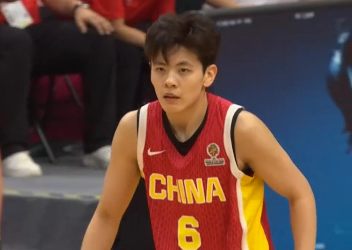世界杯客户端安装说明-中国女篮晋级26年世界杯！王思雨笑得很开心，不断与张子宇互动