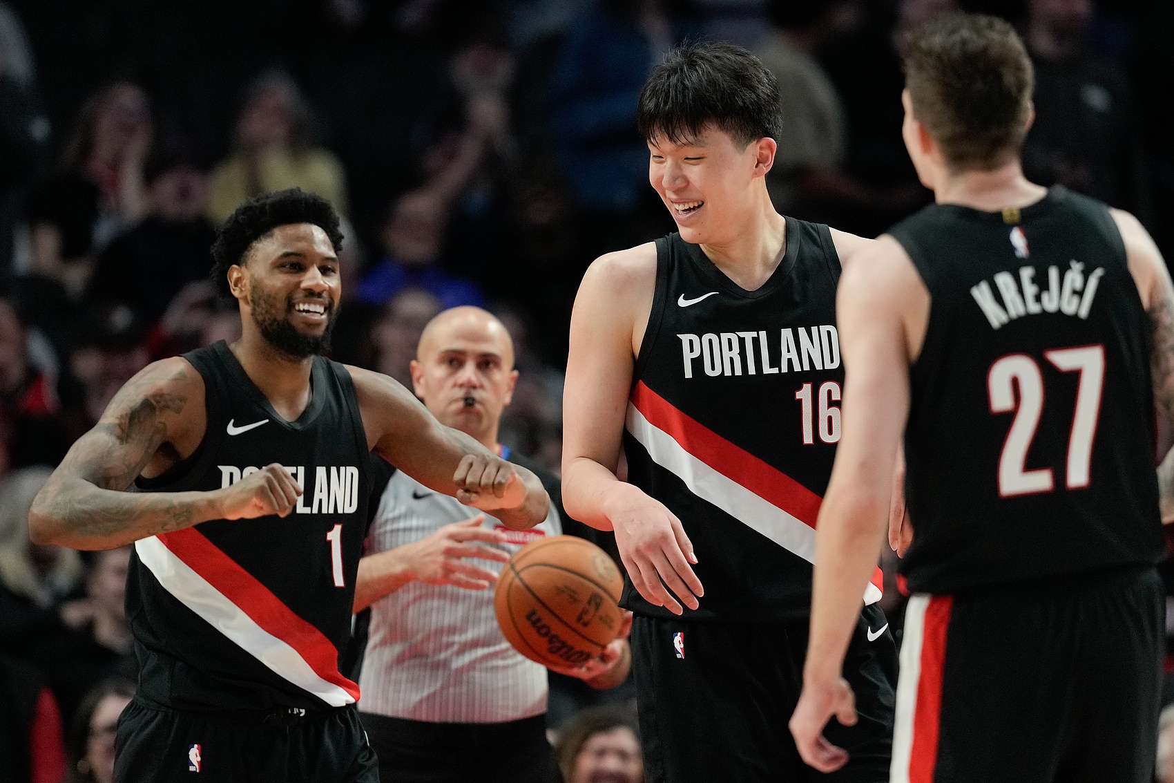 世界杯官方直播app官网下载官方正版-NBA彩经 ：灰熊顽强应战力拼骑士 魔术掀翻活塞 掘金击退开拓者
